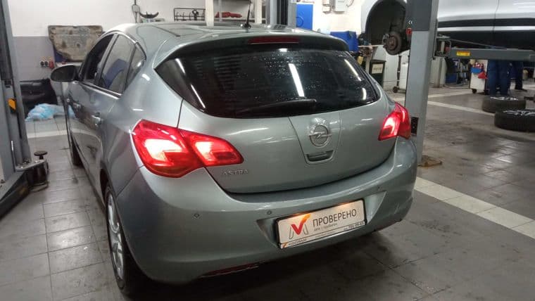 Opel Astra, 2011 - вид 3