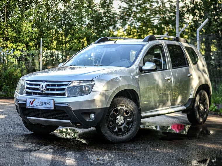 Renault Duster, 2013