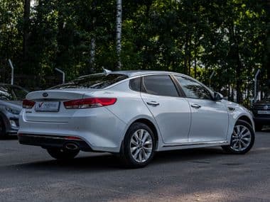 KIA Optima 2018 года, 173 034 км - вид 2