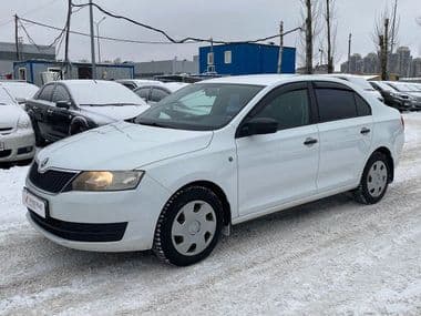 Skoda Rapid 2015 года, 134 191 км - вид 1