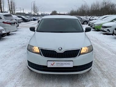 Skoda Rapid 2015 года, 134 191 км - вид 2