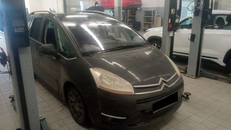 Citroen C4 Picasso 2010 года, 239 700 км - вид 2