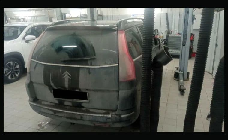 Citroen C4 Picasso, 2010 - вид 2