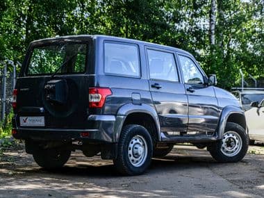 УАЗ Patriot 2017 года, 101 000 км - вид 2