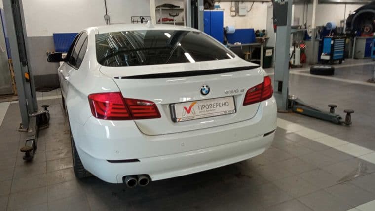 BMW 5 серия, 2011 - вид 3