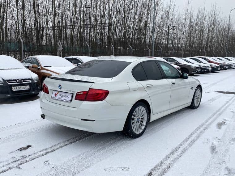 BMW 5 серия, 2011 - вид 3