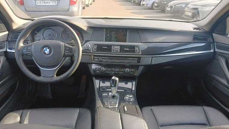 BMW 5 серия, 2011 - вид 4