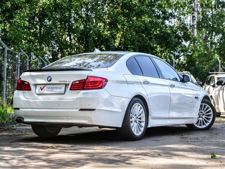 BMW 5 серия, 2011 - вид 1