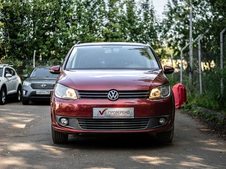Volkswagen Touran, 2010 - вид 2