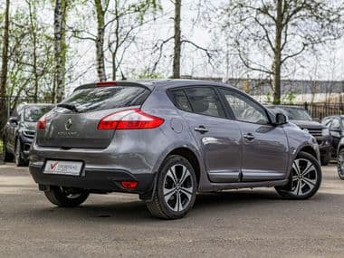 Renault Megane 2011 года, 165 833 км - вид 2