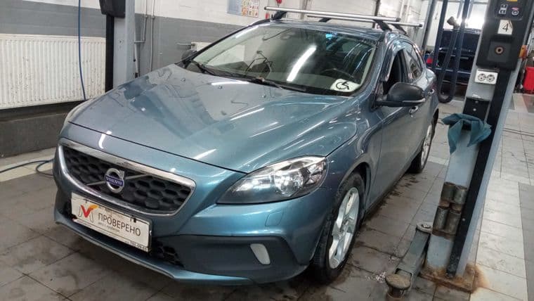Volvo V40 Cross Country 2014 года, 254 141 км - вид 1