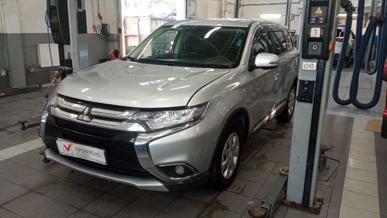 Mitsubishi Outlander, 2018