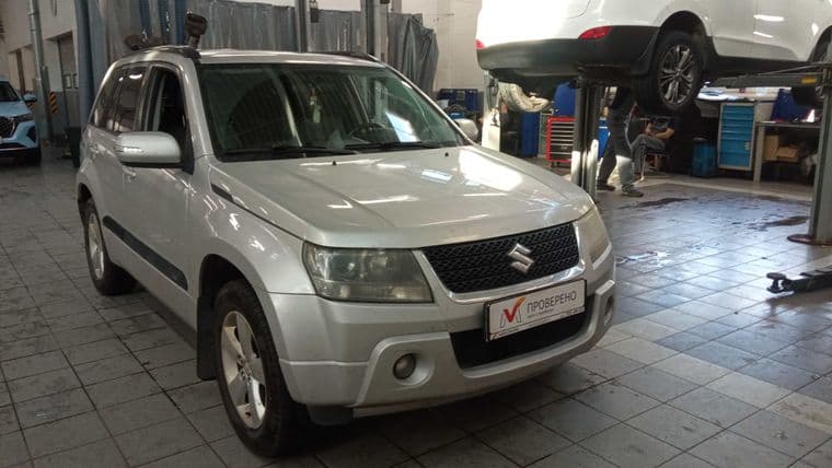 Suzuki Grand Vitara, 2011 - вид 1