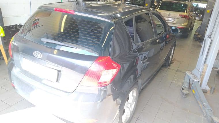 KIA Ceed, 2010 - вид 2