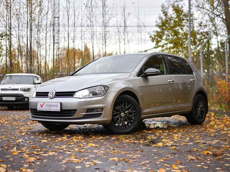 Volkswagen Golf 2013 года, 150 027 км - вид 1