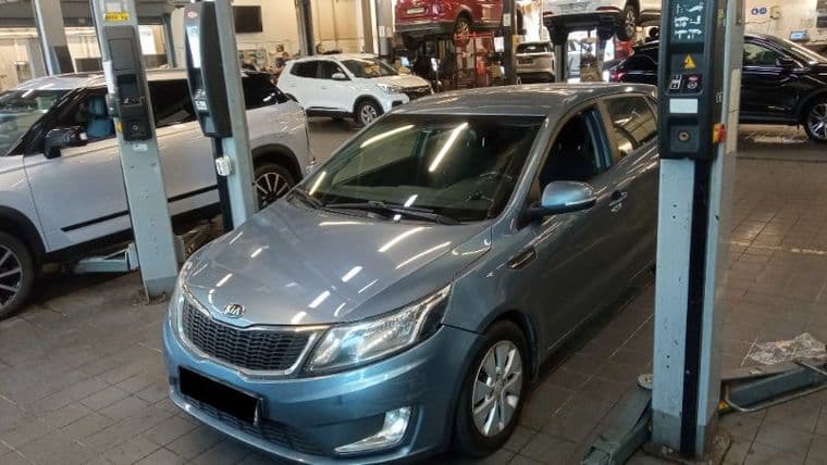 KIA Rio 2014 года, 137 000 км - вид 1