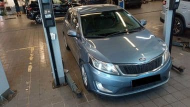 KIA Rio 2014 года, 137 000 км - вид 2