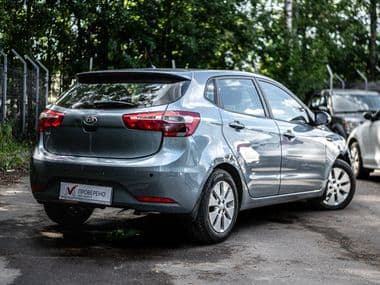 KIA Rio 2014 года, 137 000 км - вид 2