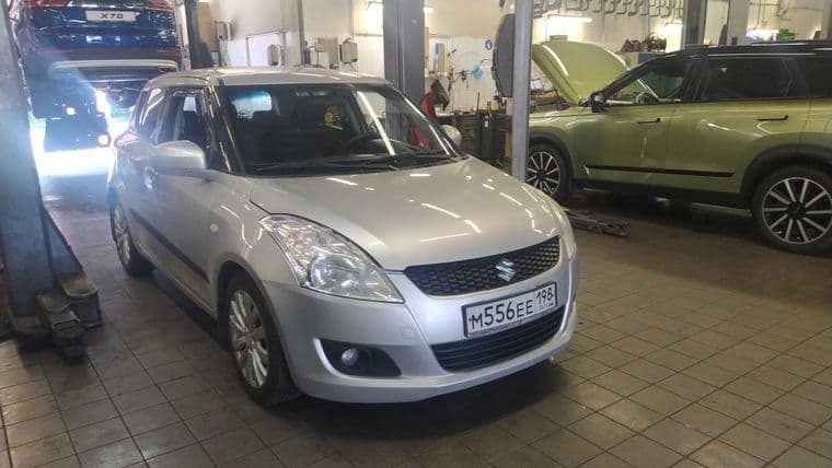 Suzuki Swift 2011 года, 99 851 км - вид 2