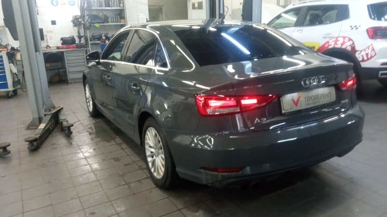 Audi A3, 2018 - вид 2