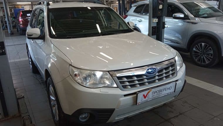 Subaru Forester 2012 года, 173 458 км - вид 2