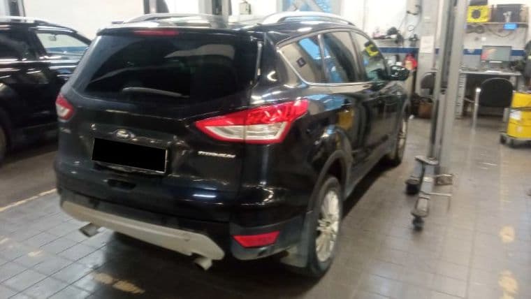 Ford Kuga, 2015 - вид 2