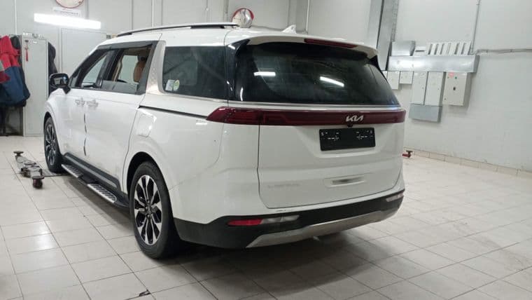 KIA Carnival, 2021 - вид 3