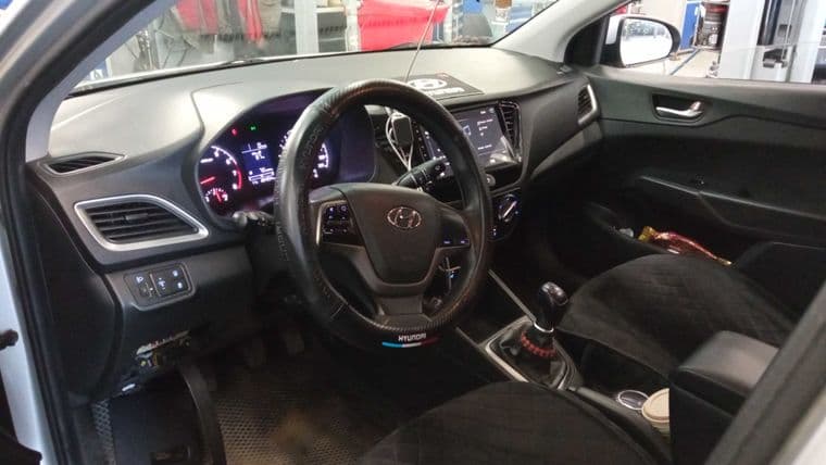 Hyundai Solaris, 2017 - вид 4