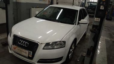 Audi A3 2012 года, 212 676 км - вид 1