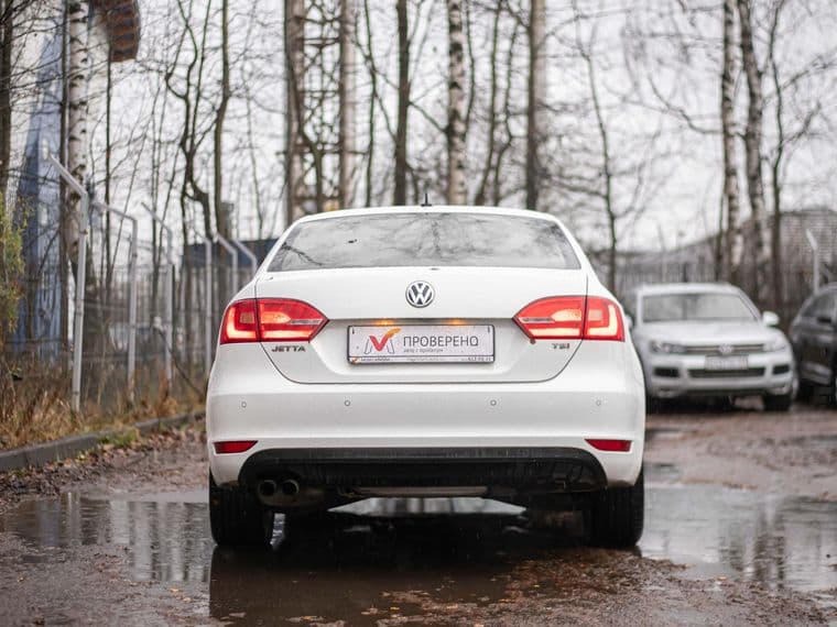 Volkswagen Jetta, 2012 - вид 3