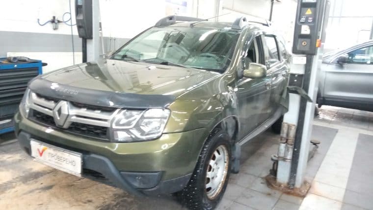 Renault Duster 2016 года, 82 245 км - вид 1
