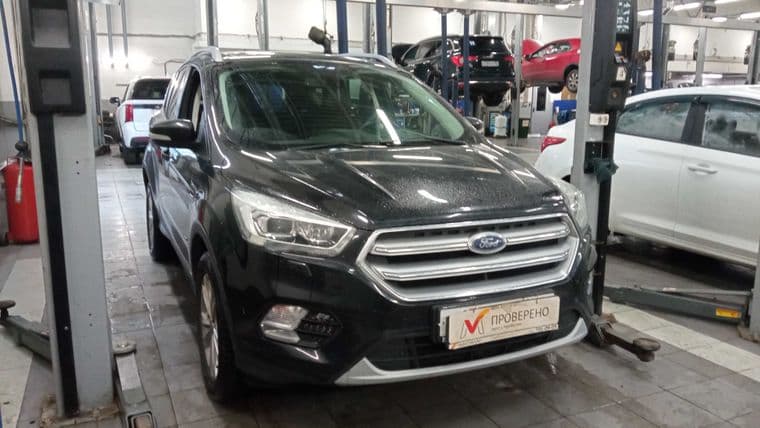 Ford Kuga 2017 года, 109 266 км - вид 2