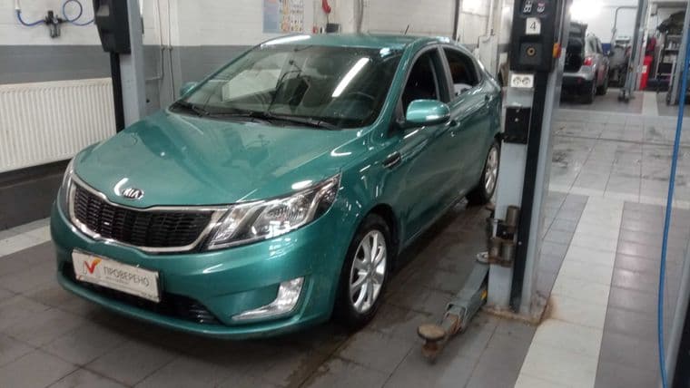 Kia Rio 2013 года, 41 613 км - вид 1