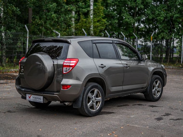 Toyota RAV4 2012 года, 212 632 км | VIN 88220 - вид 2