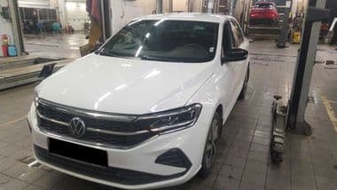 Volkswagen Polo 2021 года, 50 400 км - вид 1