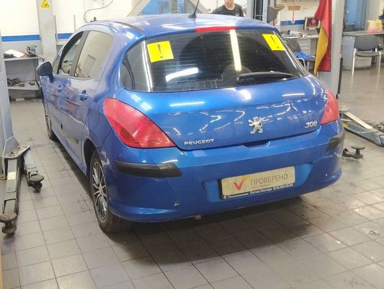 Peugeot 308, 2010 - вид 3