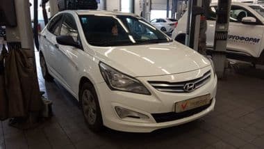 Hyundai Solaris 2015 года, 139 276 км - вид 2