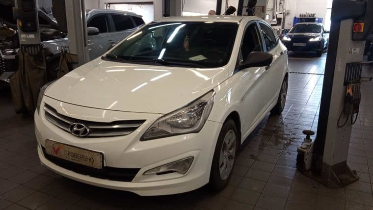 Hyundai Solaris 2015 года, 139 276 км - вид 1