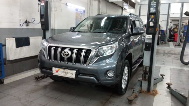 Toyota Land Cruiser Prado 2016 года, 165 651 км - вид 1