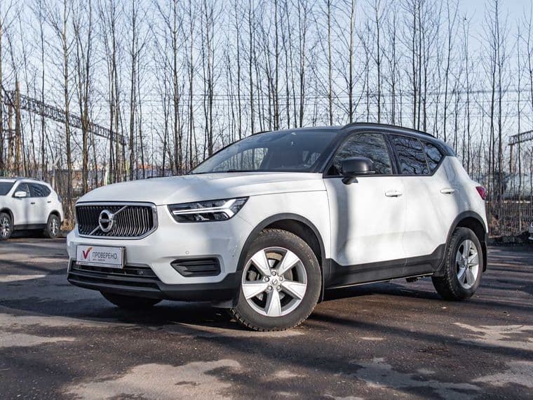 Volvo XC40 2019 года, 121 897 км - вид 1