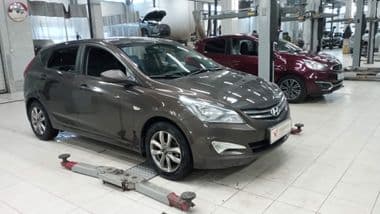 Hyundai Solaris 2016 года, 161 725 км - вид 2