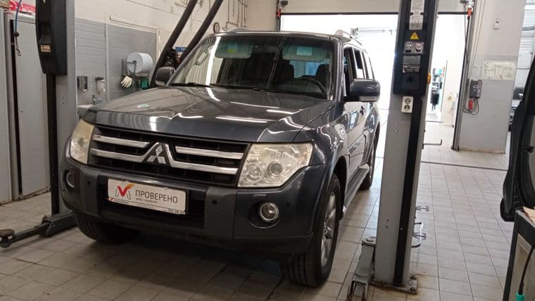 Mitsubishi Pajero 2008 года, 155 529 км - вид 2