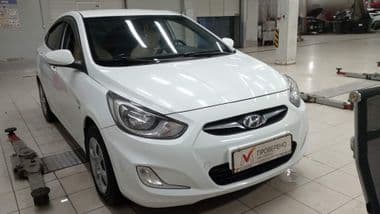 Hyundai Solaris 2013 года, 162 075 км - вид 2