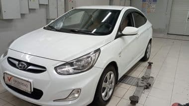 Hyundai Solaris 2013 года, 162 075 км - вид 1