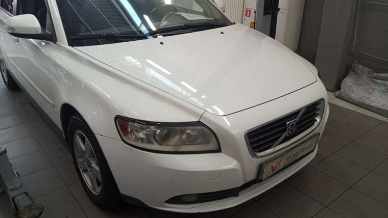 Volvo S40 2010 года, 284 000 км - вид 2