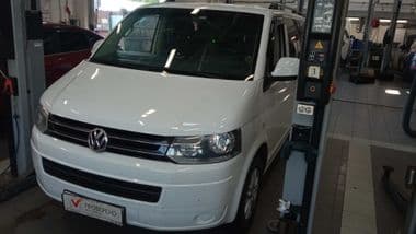 Volkswagen Caravelle 2015 года, 176 151 км - вид 1