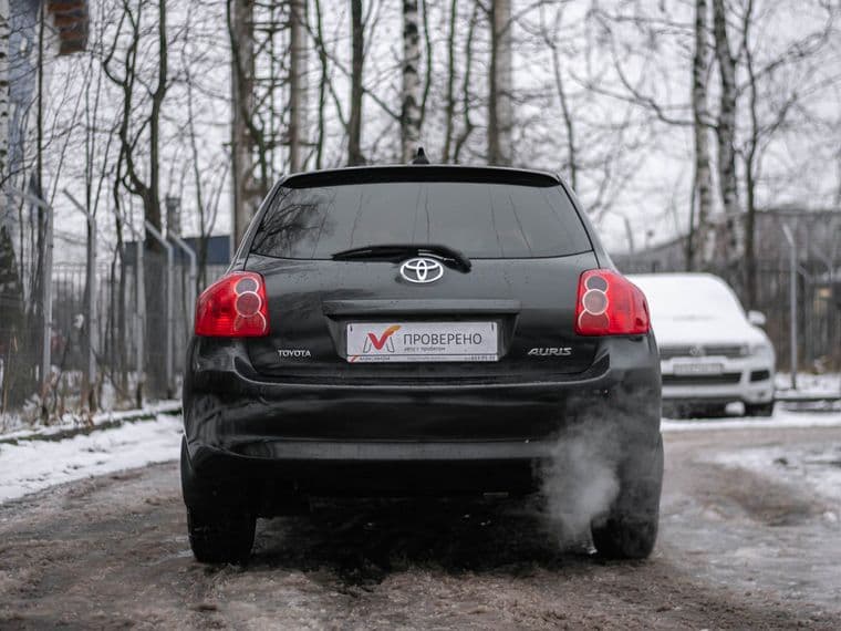Toyota Auris, 2008 - вид 3