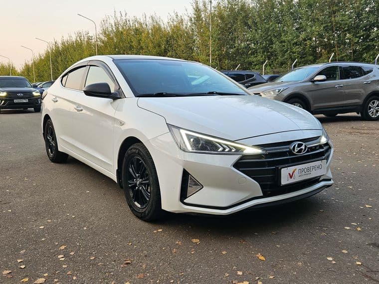 Hyundai Elantra, 2020 - вид 3