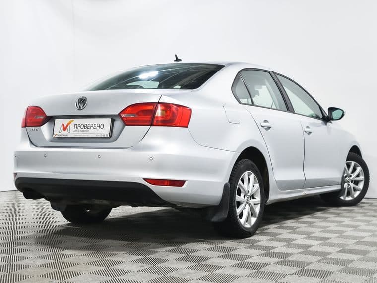 Volkswagen Jetta, 2012 - вид 3