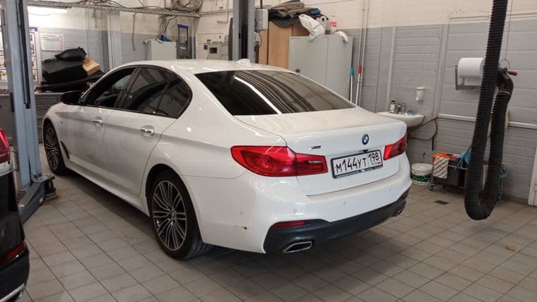BMW 5 серия, 2018 - вид 3